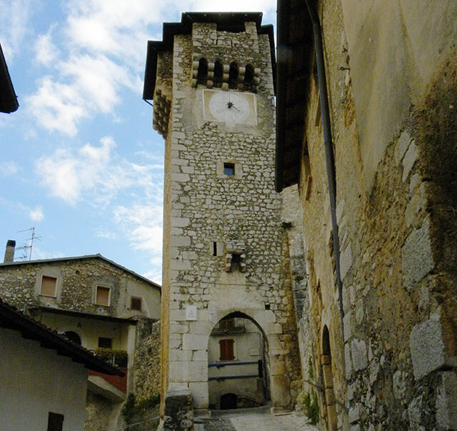 Torre dell'Orologio di Fontecchio